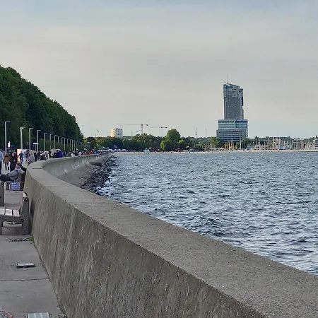 Nadmorski Z Garażem W Cenie Apartament